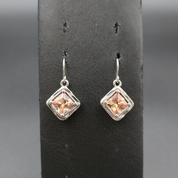 Jewelry - Sterling Silver Quality Cubic Zirconia Brown Earrings A7011